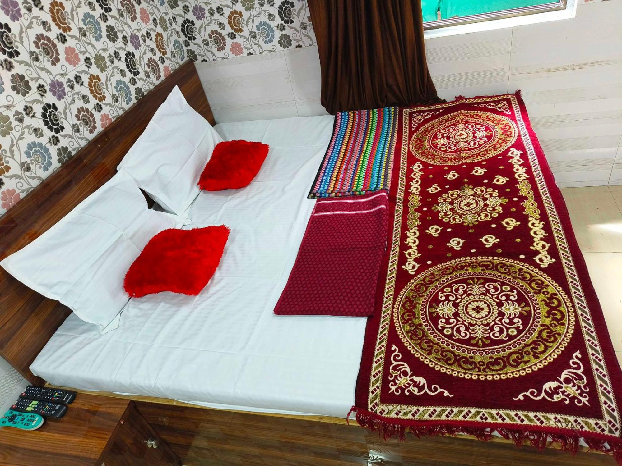 Hotel O Sai Palace - Mumbai, Mumbai